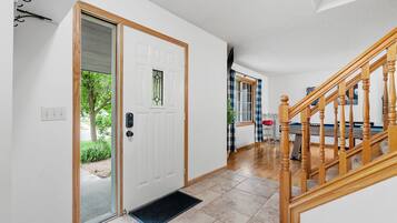 Maison (5 Bedrooms) | Intérieur