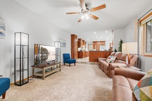 House (5 Bedrooms) | Property amenity - Ultimate Family Fun Escape (Champlin)