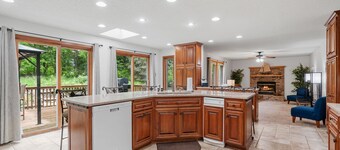 Ultimate Family Fun Escape