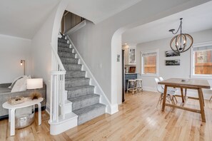 Property amenity - D. Lakefront Cottage (Excelsior)
