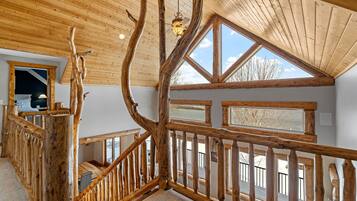 Villa (4 Bedrooms) | Interior