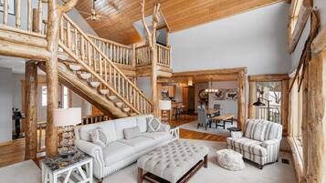 Villa (4 Bedrooms) | Property amenity