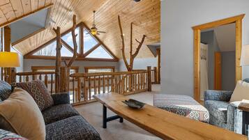 Villa (4 Bedrooms) | Interior