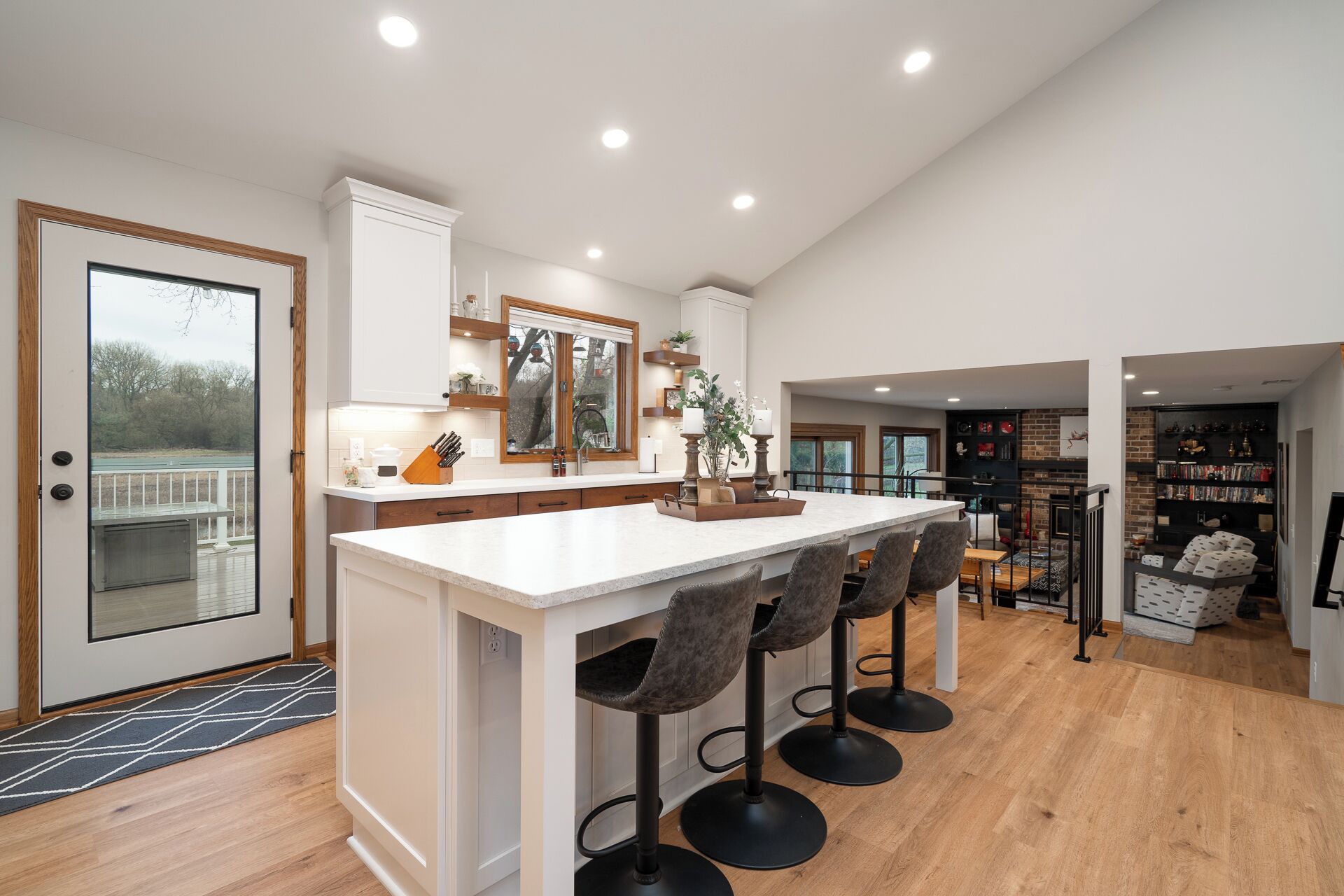 House (4 Bedrooms) | Private kitchen | Microwave, oven, stovetop, dishwasher