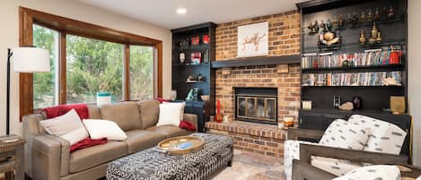 House (4 Bedrooms) | Front of property
