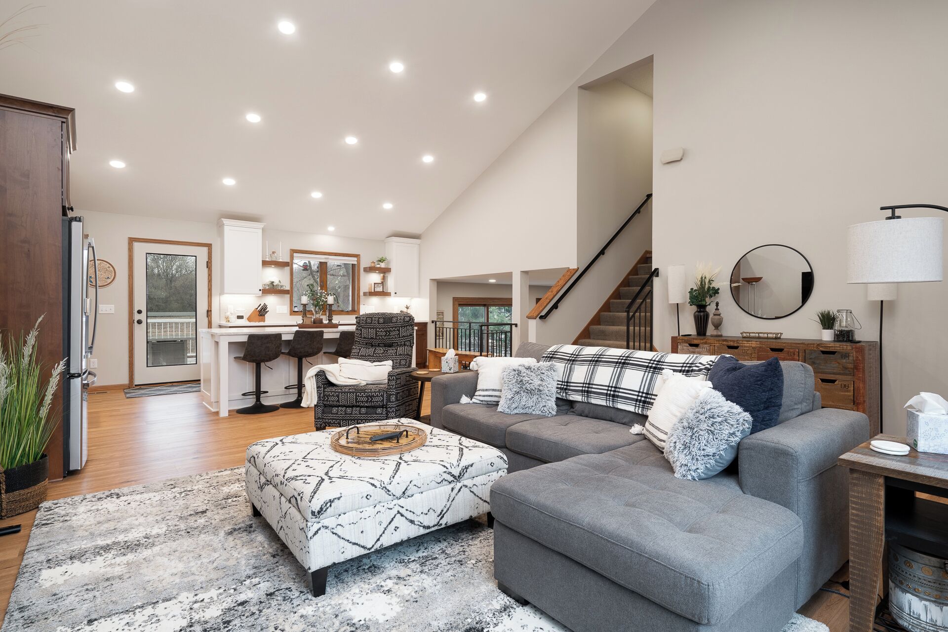 Casa (4 Bedrooms) | Sala de estar | Televisión 