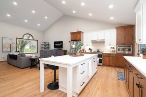 House (4 Bedrooms) | Property amenity