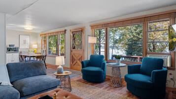 House (3 Bedrooms) | Property amenity