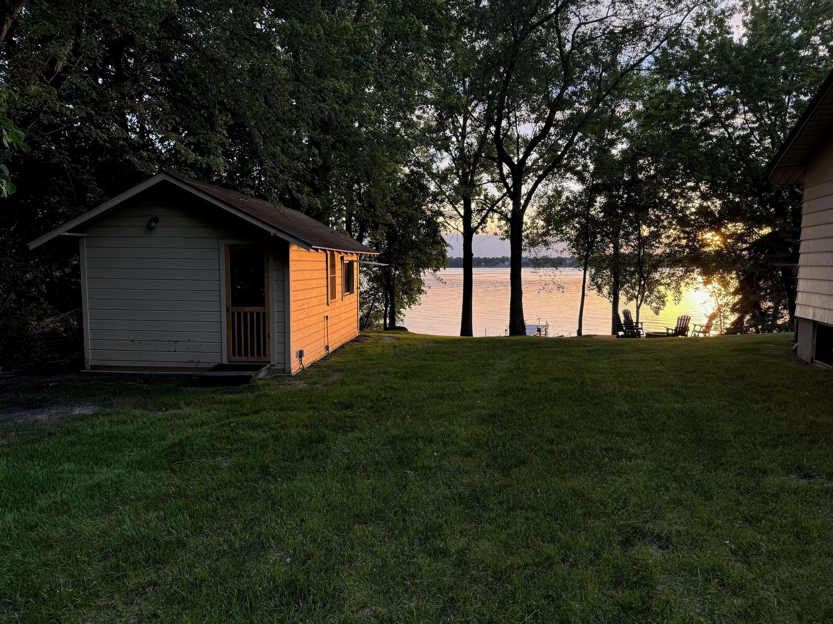 House (3 Bedrooms) | Lake view