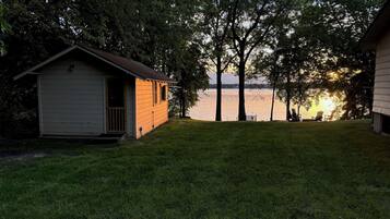 House (3 Bedrooms) | Lake view