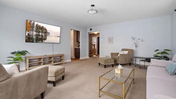 House (3 Bedrooms) | Property amenity