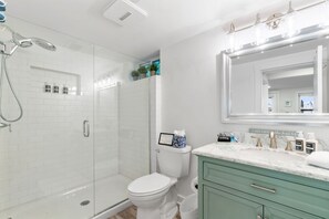 House (3 Bedrooms) | Bathroom