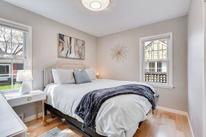 Casa (4 Bedrooms) | Servicio de la propiedad
