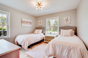 House (4 Bedrooms) | 4 bedrooms, laptop workspace, iron/ironing board, bed sheets