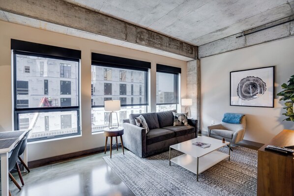 Apartment (1 Bedroom) | Living room