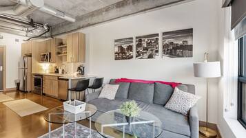 Apartment (0 Bedroom) | Property amenity