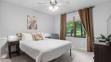 House (6 Bedrooms) | Property amenity