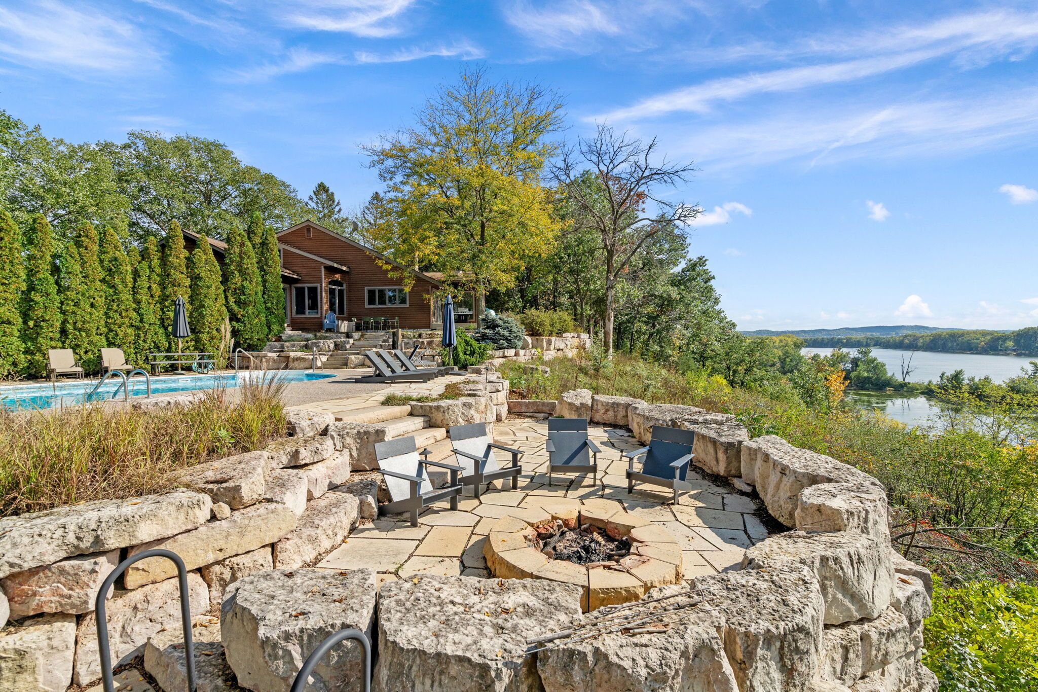 House (3 Bedrooms) | Property amenity