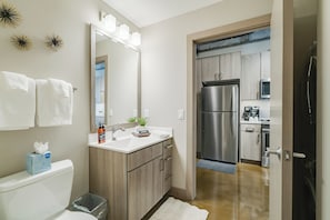 Departamento (0 Bedroom) | Baño | Regadera 