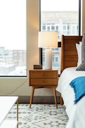 Căn hộ (0 Bedroom) | Khu vực làm việc phù hợp cho laptop 