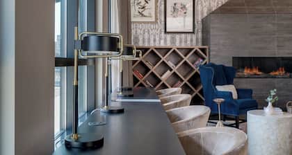 Sable 501 - Luxury Two Story Loft