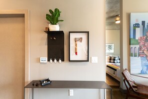 Apartment (0 Bedroom) | Interior