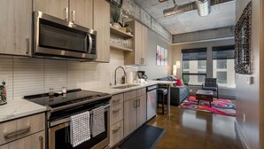公寓 (0 Bedroom) | 住宿設施服務