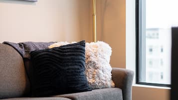 Apartment (1 Bedroom) | Living room | TV