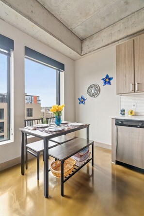 Apartment (1 Bedroom) | Property amenity - Sable 604 - One Bedroom (Minneapolis)