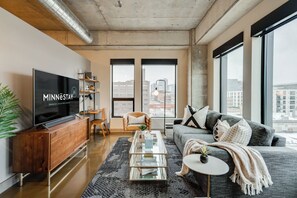 Apartment (1 Bedroom) | Front of property - Sable 608 - One Bedroom (Minneapolis)