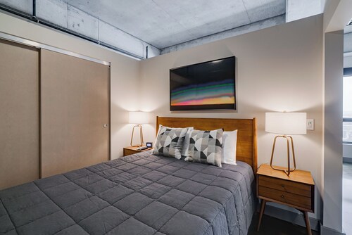 Sable 606 - One Bedroom
