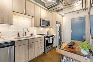 公寓 (0 Bedroom) | 住宿設施服務