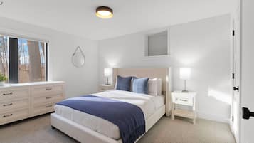 ๋น๋ผ (3 Bedrooms) | 3 ๊ฐ์ ์นจ์ค, ๋
ธํธ๋ถ ์์
๊ณต๊ฐ, ๋ค๋ฆฌ๋ฏธ/๋ค๋ฆฌ๋ฏธํ, ์นจ๋ ์ํธ