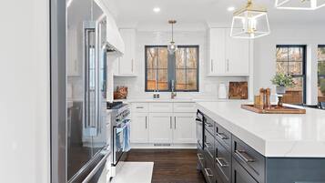 Villa (3 Bedrooms) | Private kitchen | Microwave, oven, stovetop, dishwasher