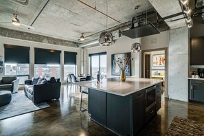 Lägenhet (2 Bedrooms) | Eget kök | Mikrovågsugn, ugn, spishäll och diskmaskin