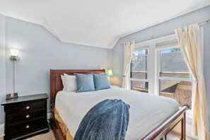 House (3 Bedrooms) | Property amenity - Pillsbury Hideaway (Minneapolis)