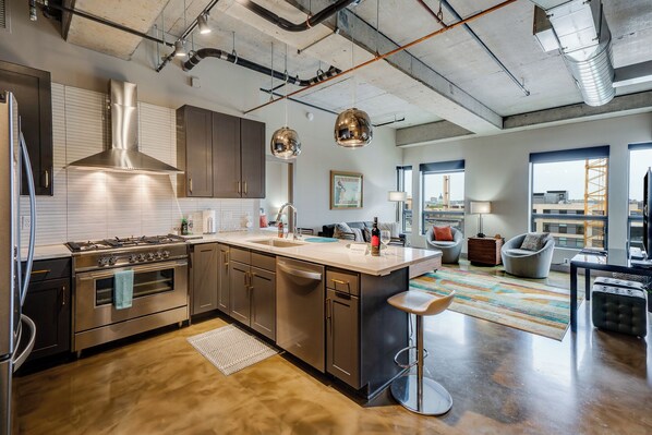 Apartment (2 Bedrooms) | Private kitchen