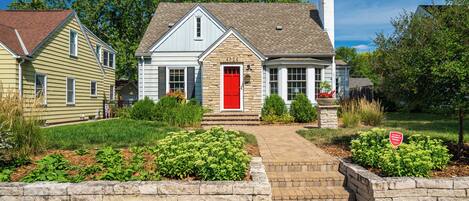 Nhà (4 Bedrooms) | Ngoại thất