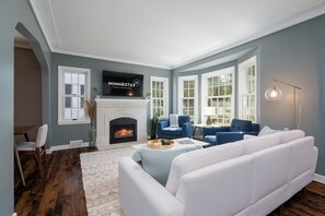 House (4 Bedrooms) | Property amenity