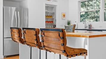 Villa (4 Bedrooms) | Private kitchen | Microwave, oven, stovetop, dishwasher