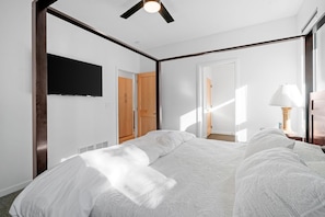 Villa (4 Bedrooms) | Property amenity