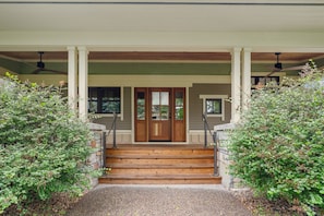 House (5 Bedrooms) | Property amenity