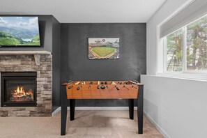 House (5 Bedrooms) | Property amenity - Savanna Grove (Blaine)