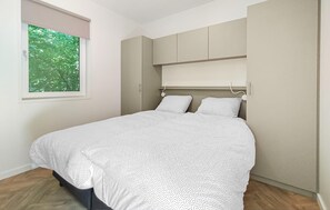 2 室のベッドルーム、WiFi (無料)