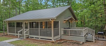Bearly Behaving with Hot Tub
Sleeps 6