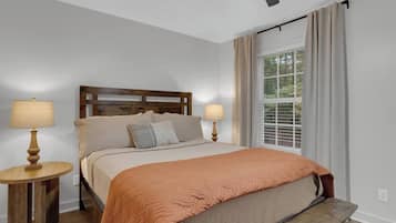 3 bedrooms, iron/ironing board, WiFi