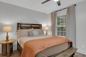 3 chambres, fer et planche à repasser, Wi-Fi