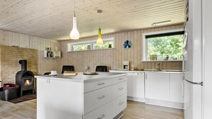 茶具/咖啡用具、冰箱、微波炉、炉灶