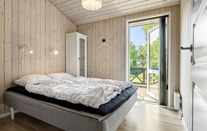 5 dormitorios, cuna de viaje, wifi gratis