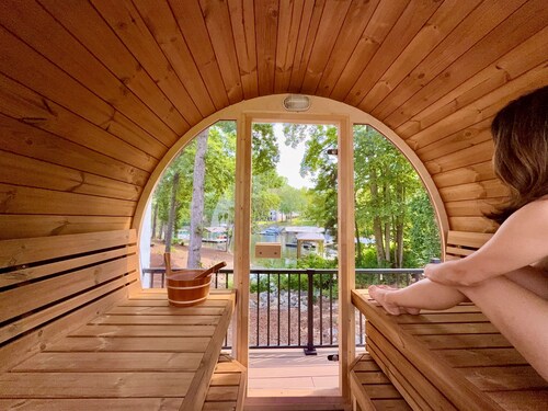 *NEW* Lakefront Wellness Escape • Hot tub & Yoga